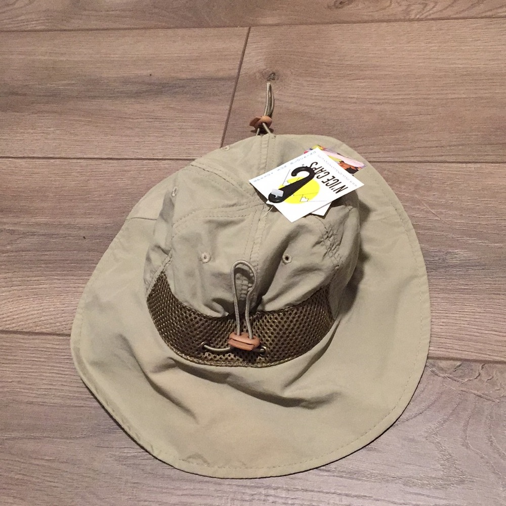 N’ICE CAP NWT! SPF 50, Adjustable, Waterproof 🧢
